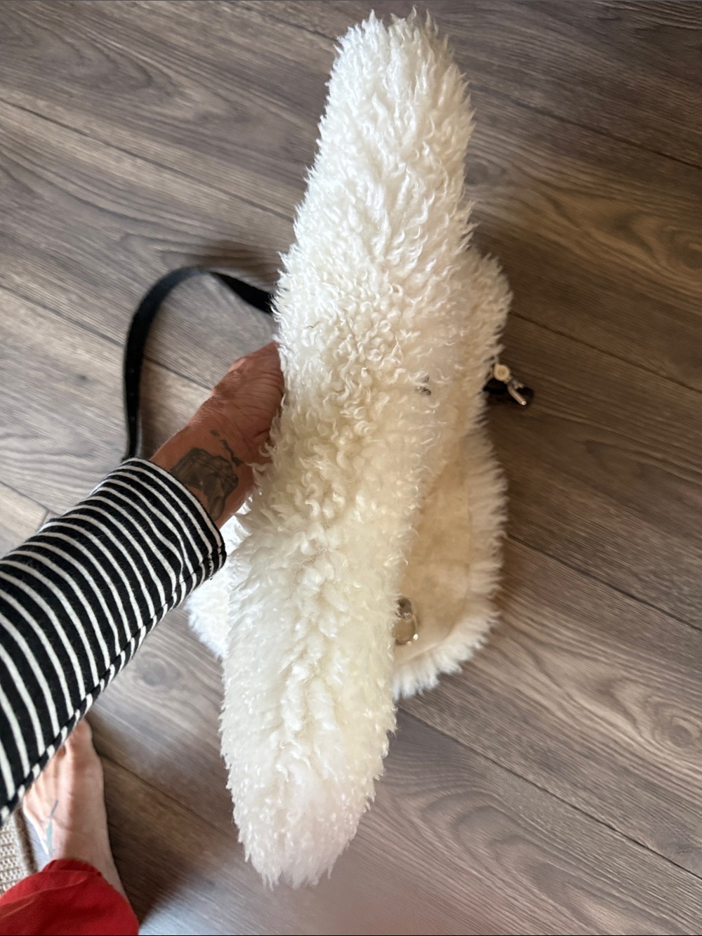 Genuine Sheepskin Shearling Crossbody Bag Oversized with a black Leather Strap - Picture 13 of 15